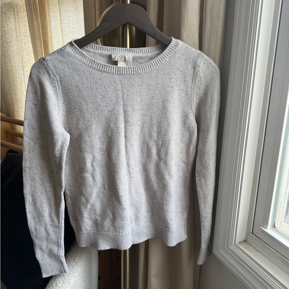 LOFT Light Gray Crew Neck Sweater | Small